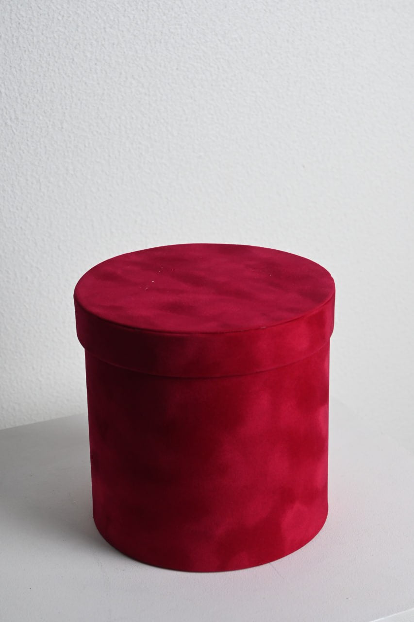 MEDIUM RED BOX