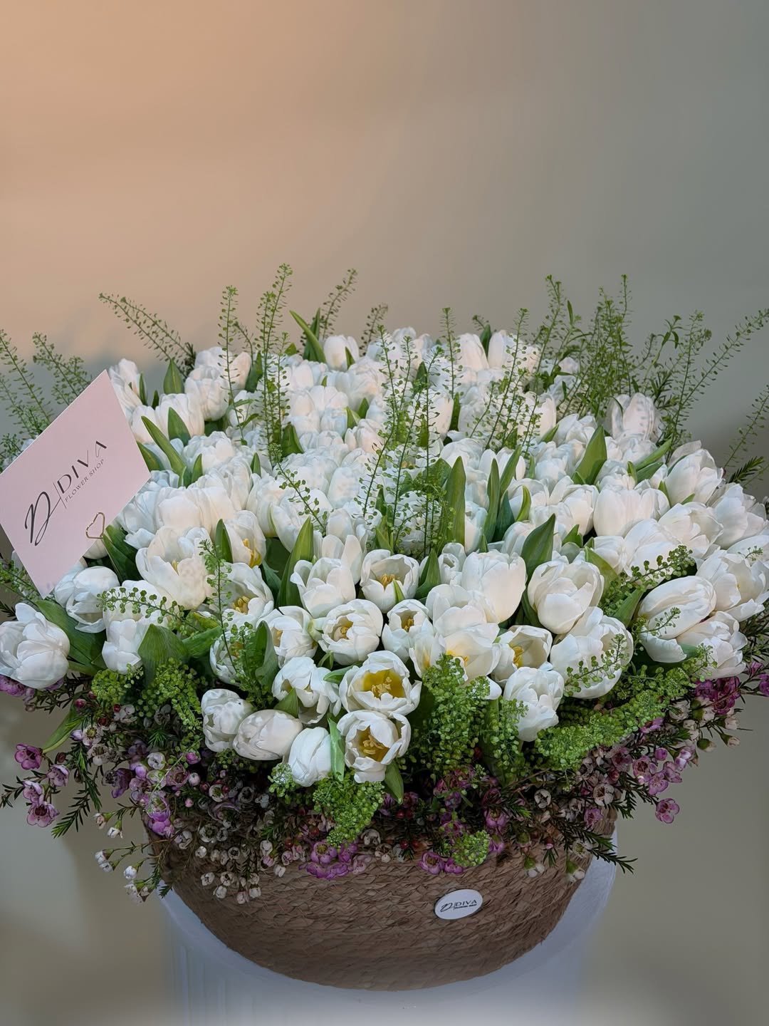 Elegance & Fresh Blooms