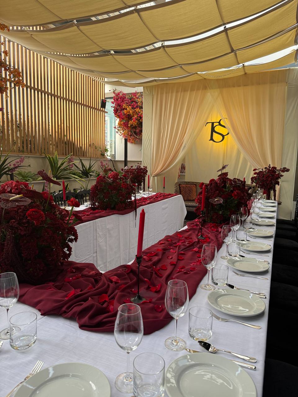 Crimson Romance Luxury Dinner Setup